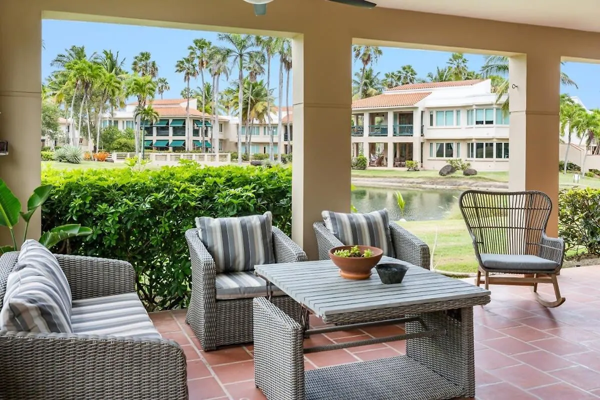 Upscale Villa In Gated Community Beach Access Yari Vega Alta