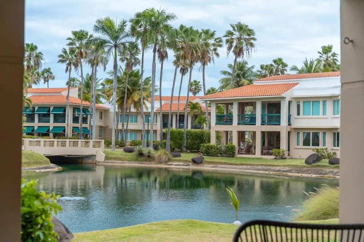 Upscale Villa In Gated Community Beach Access Yari Vega Alta