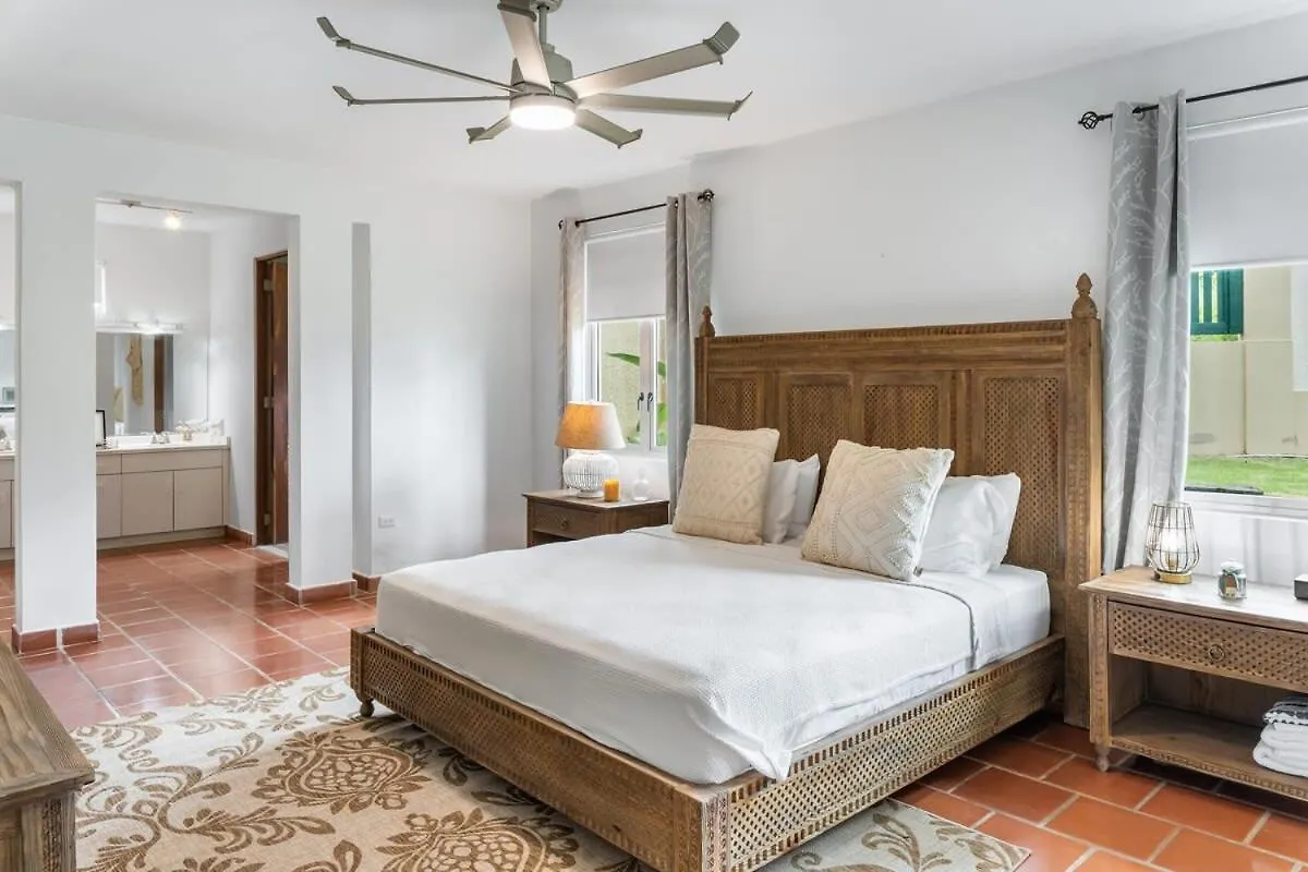 Upscale Villa In Gated Community Beach Access Yari Vega Alta Puerto Rico