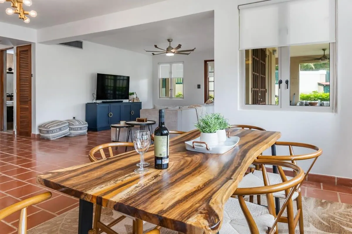 Upscale Villa In Gated Community Beach Access Yari Vega Alta 0*,  Puerto Rico