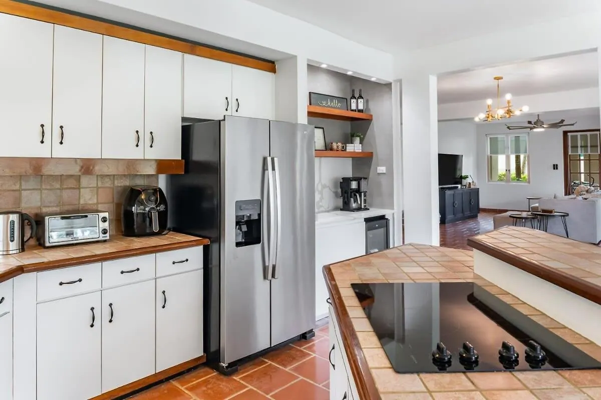 Upscale Villa In Gated Community Beach Access Yari ベガ・アルタ プエルトリコ